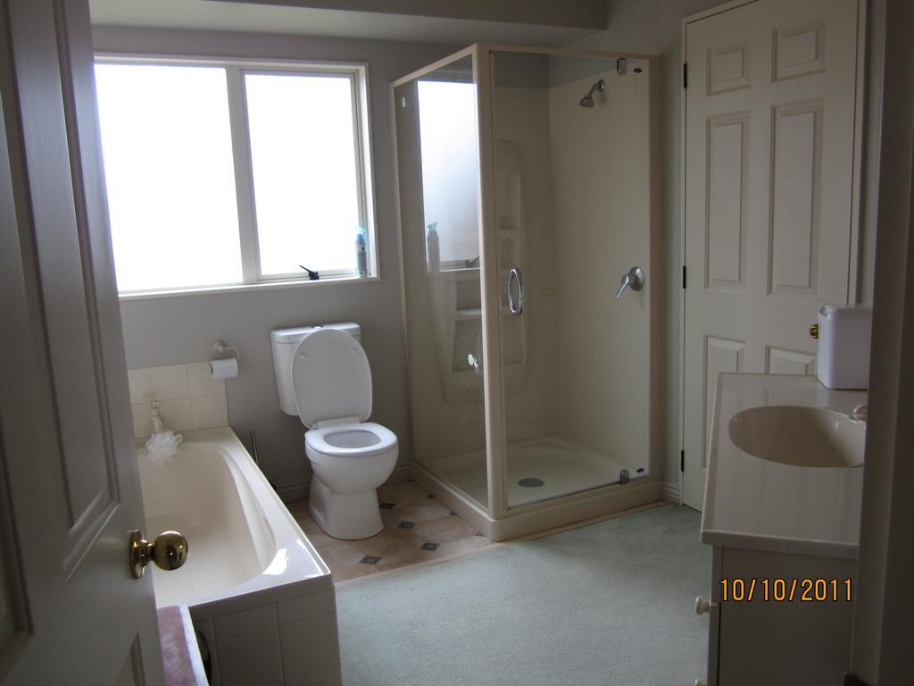 Be My Guest Bed & Breakfast 新普利茅斯 客房 照片